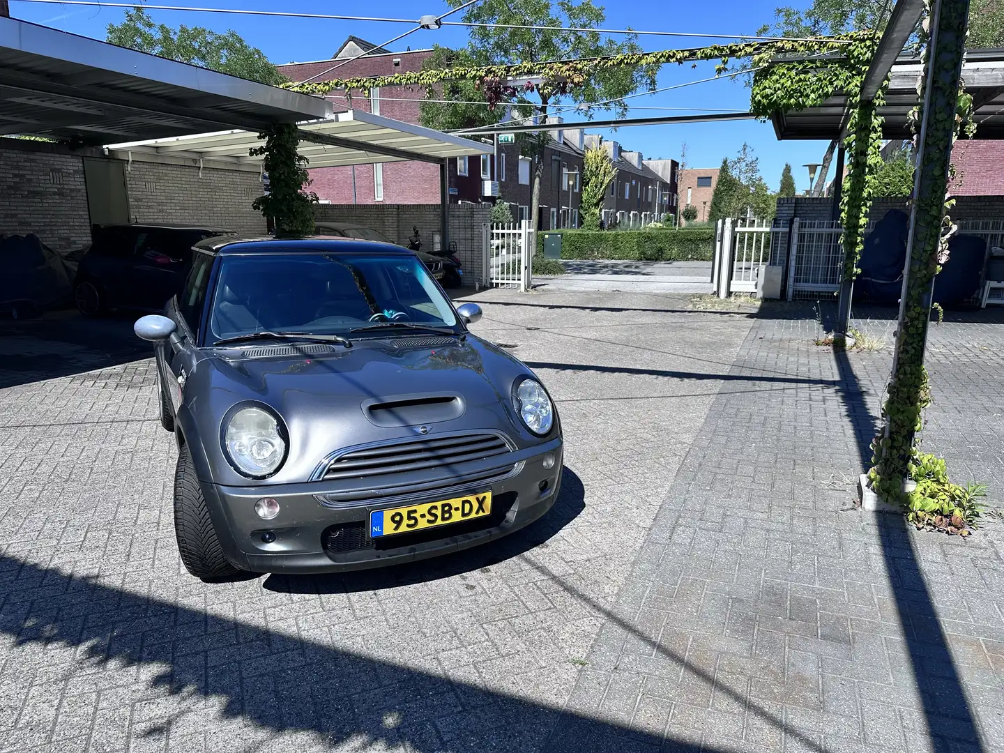 Mini Cooper S R53 listo para negociar la compra