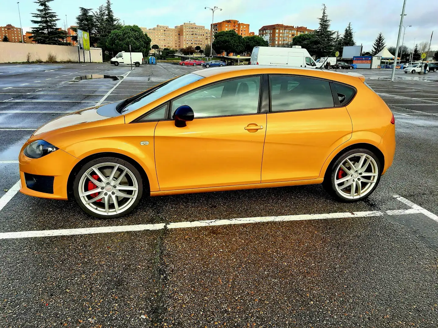SEAT León ST familiar de segunda mano