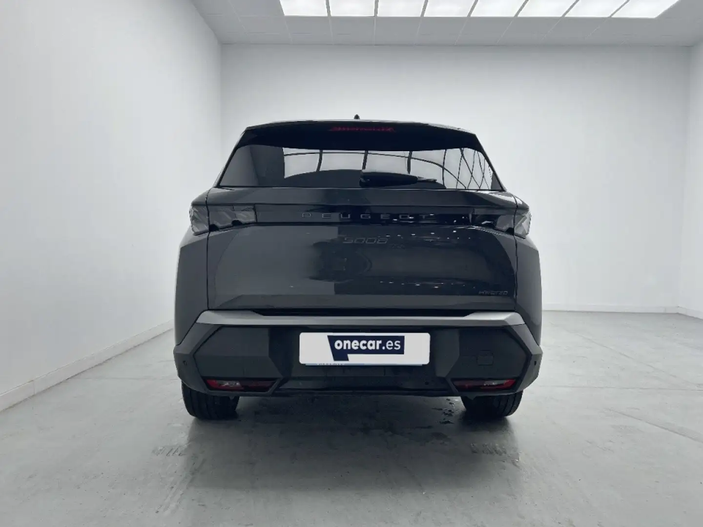 Peugeot 5008 comparado con sus rivales monovolumen y SUV