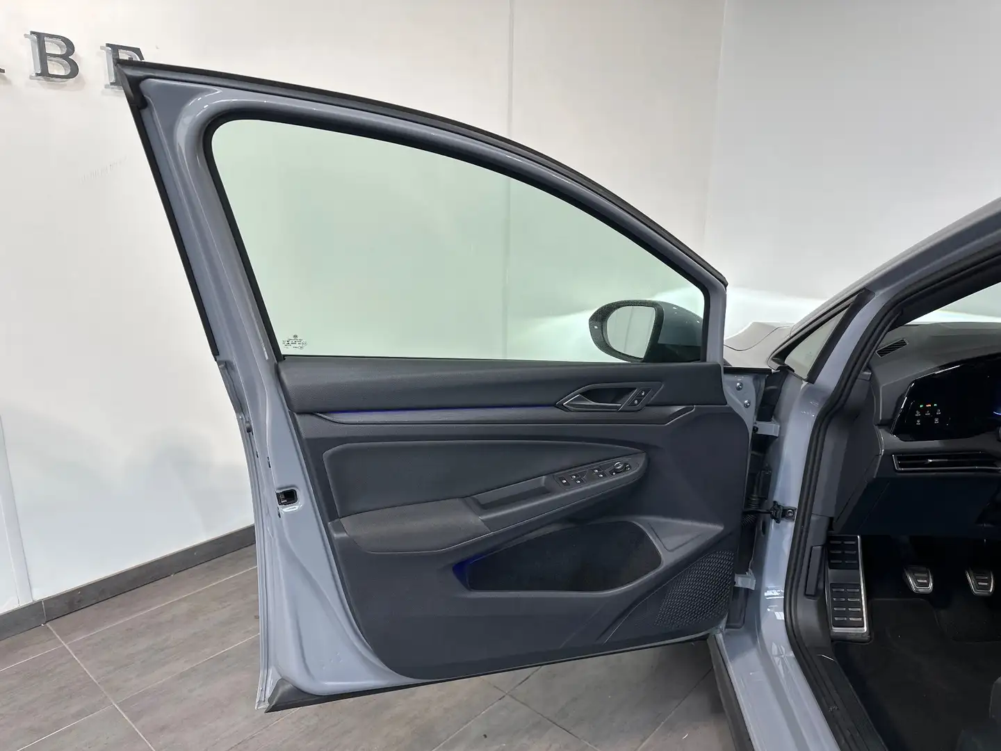 Inspección de un Volkswagen Golf Mk8 antes de comprar