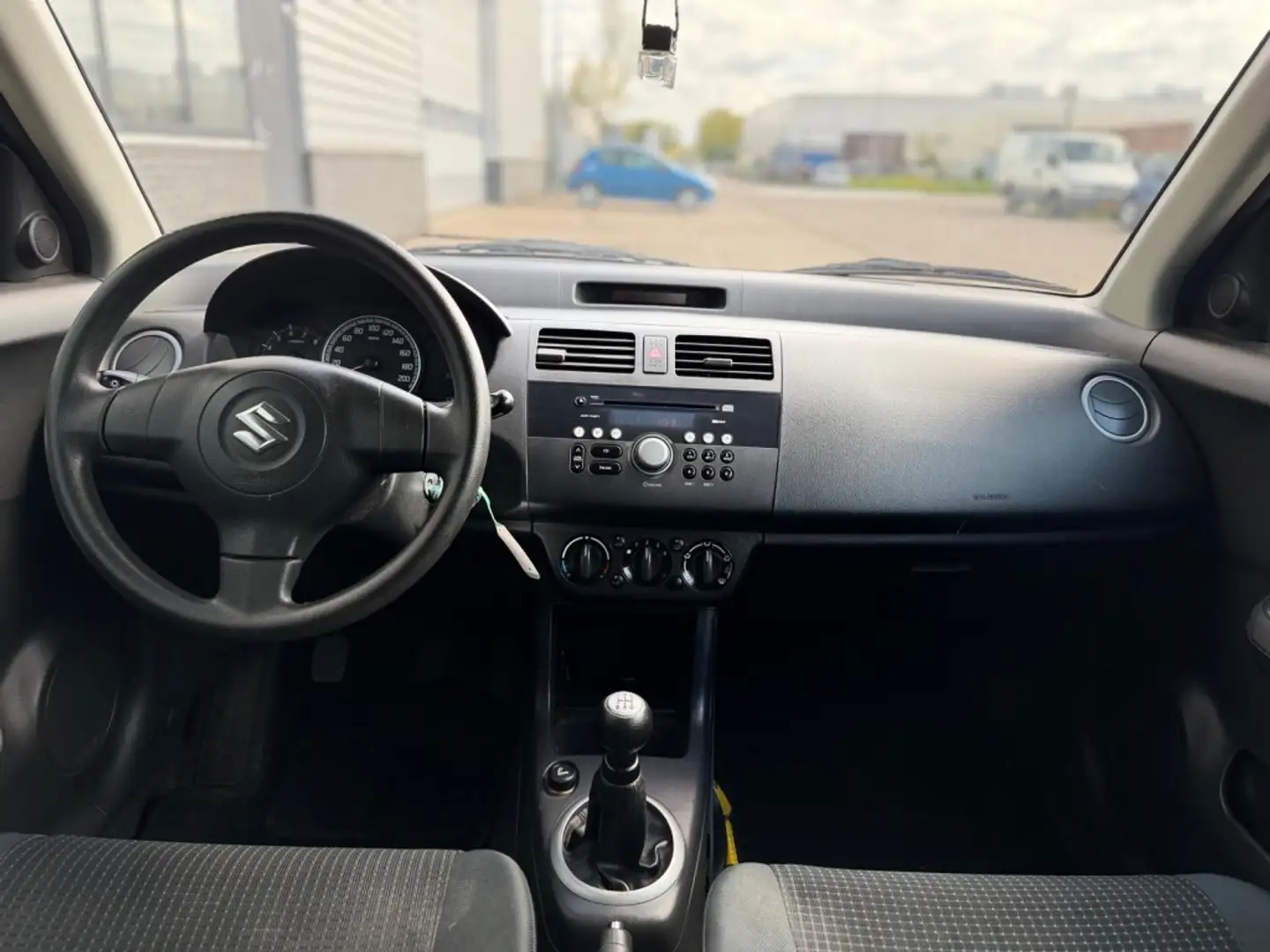 Suzuki Swift II GTi conducción
