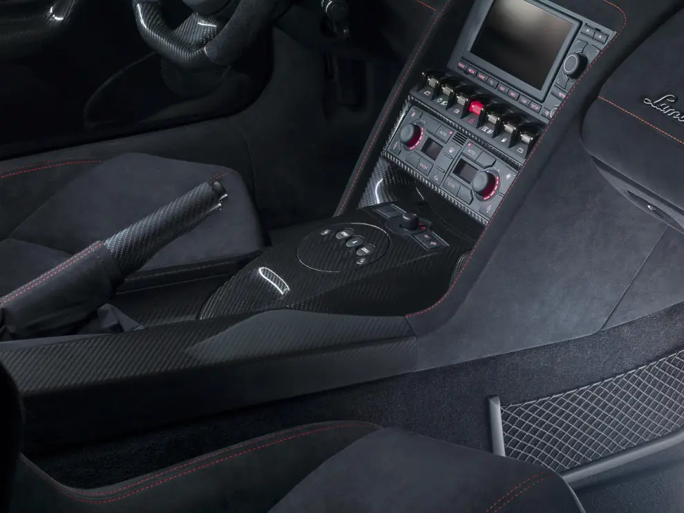Inspección de un Lamborghini Gallardo antes de comprar