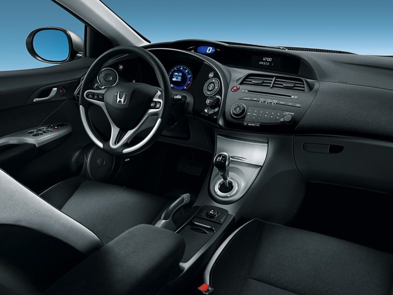 Honda Civic VIII detalle lateral