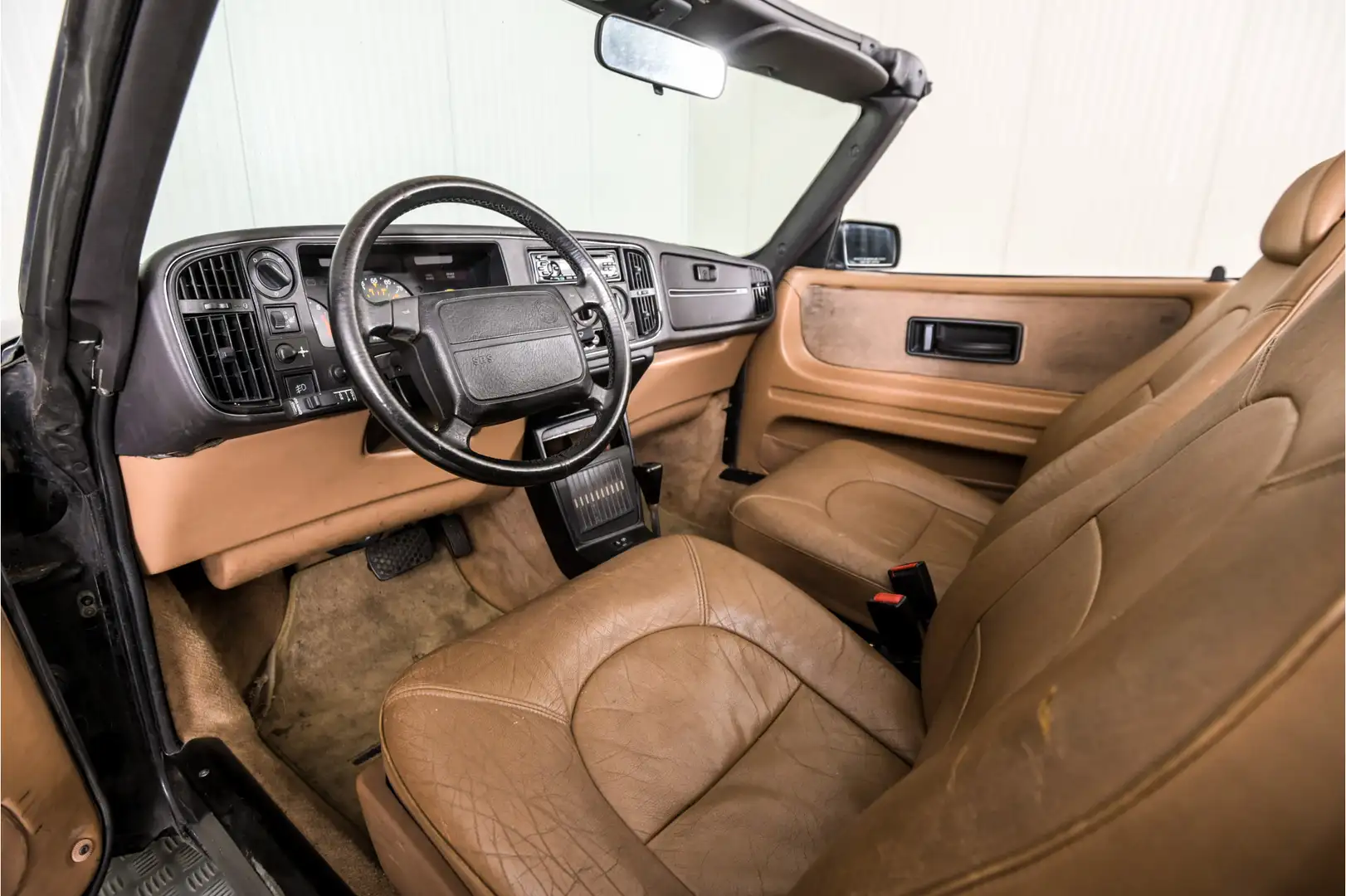 La unidad perfecta del Saab 900