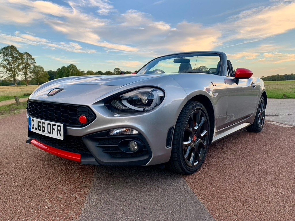 Inspección del motor MultiAir del Abarth 124 Spider