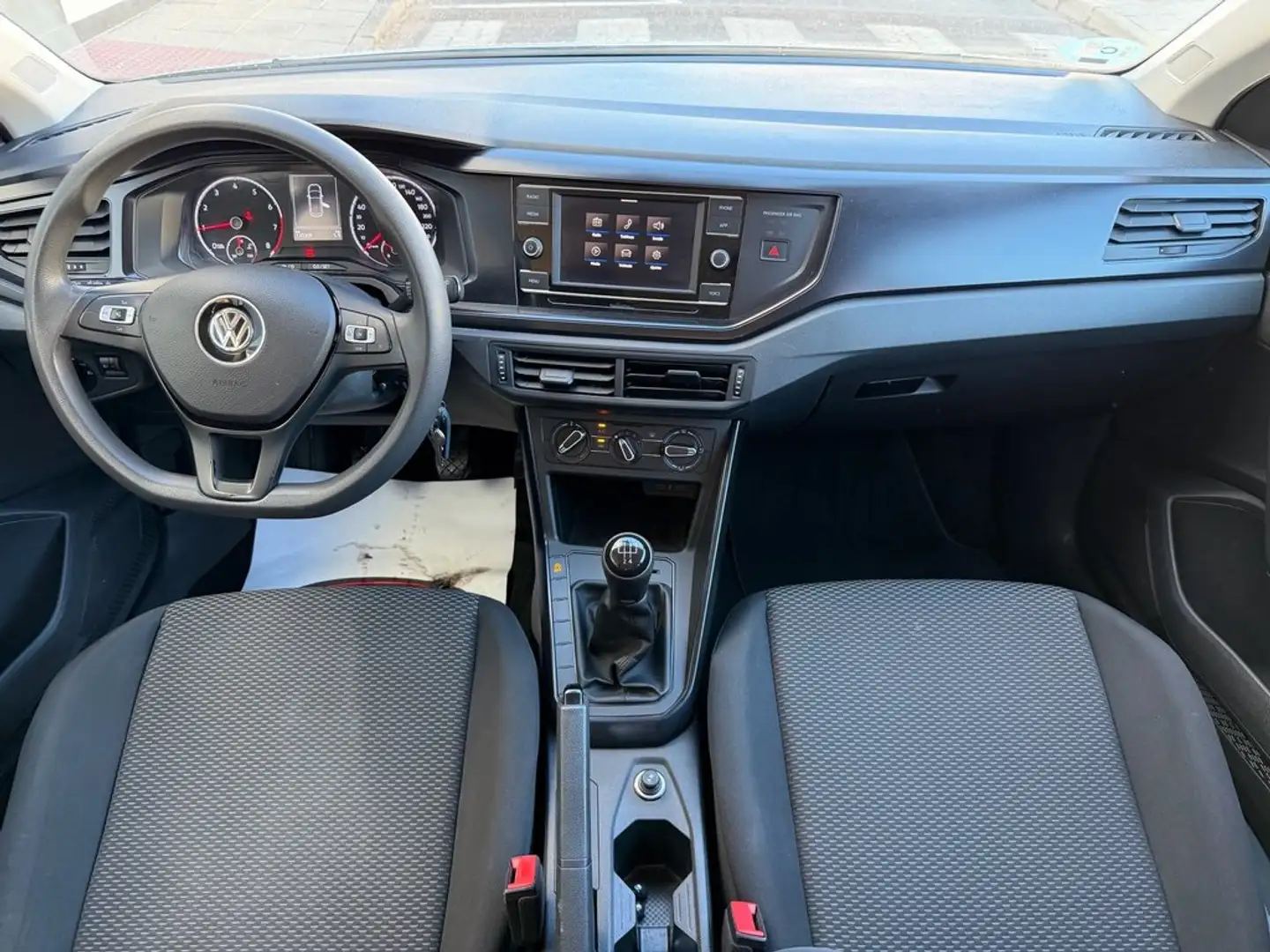 Interior del Volkswagen Polo Mk6