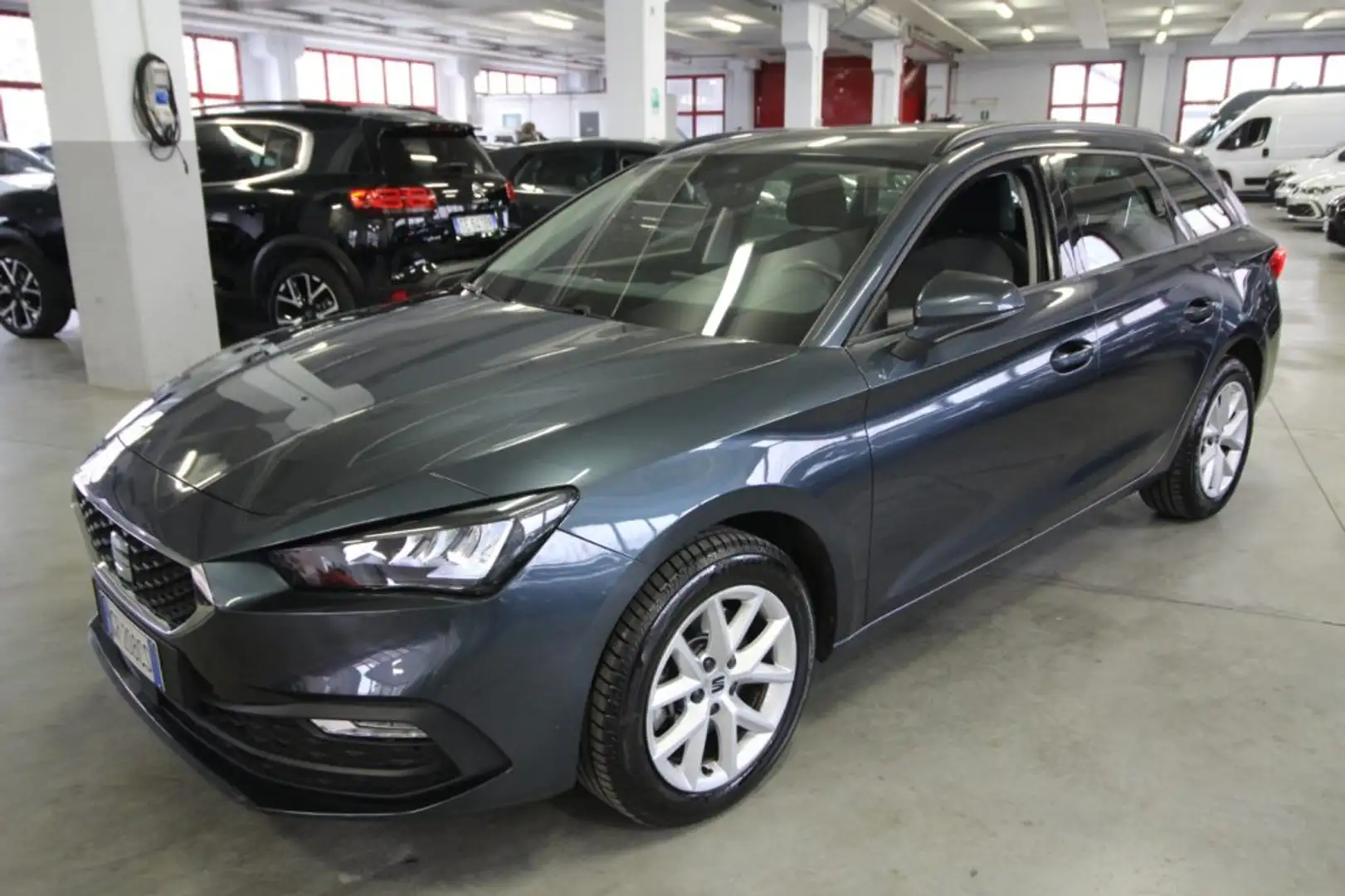 SEAT León KL e-HYBRID de segunda mano