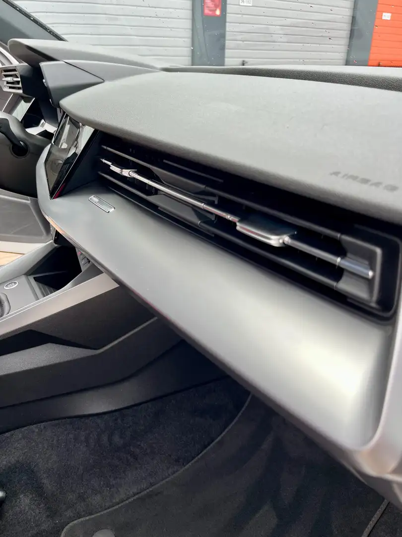 Etiqueta ambiental ECO del Audi A3 8Y
