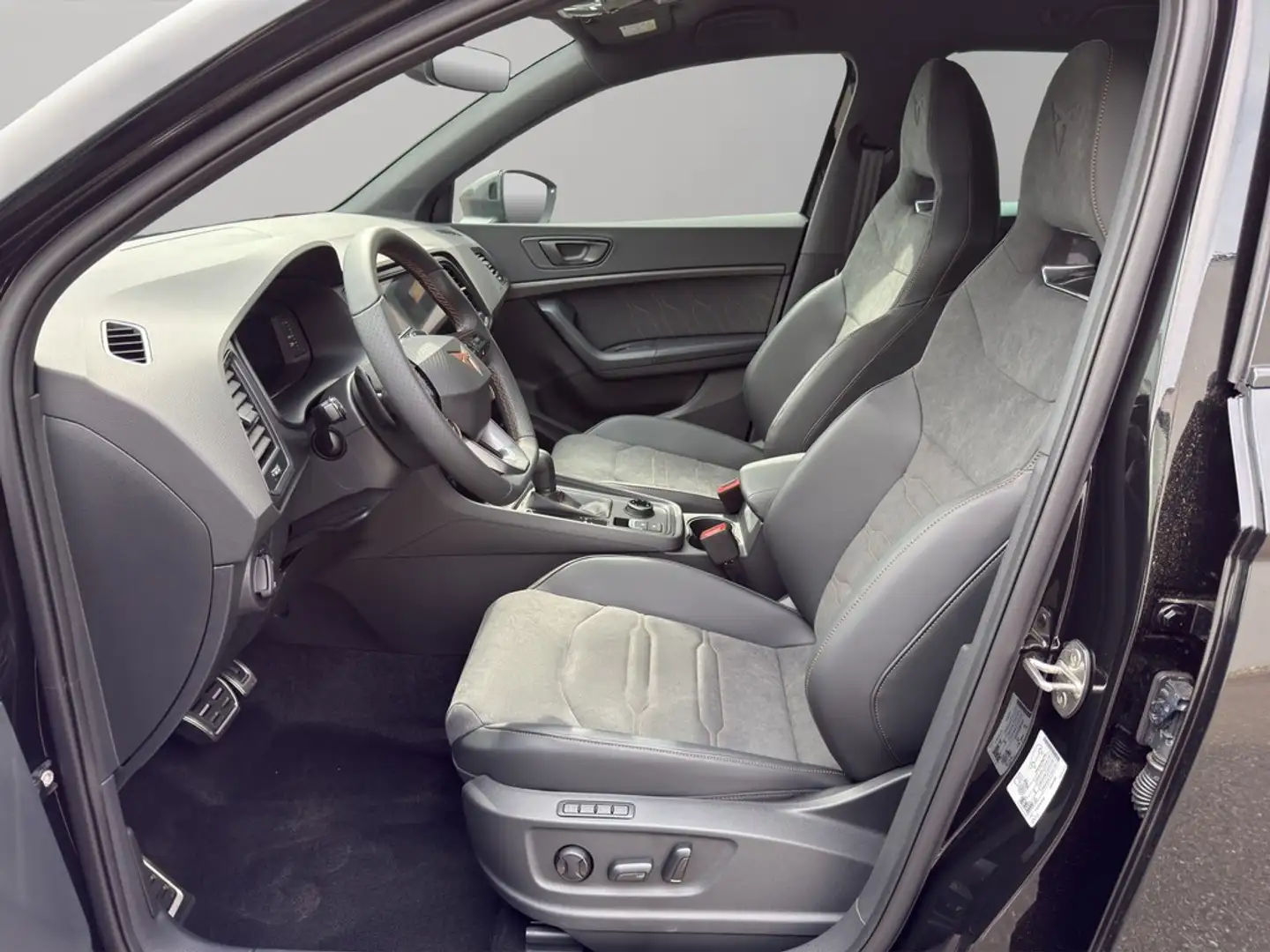 Cupra Ateca frente a sus rivales