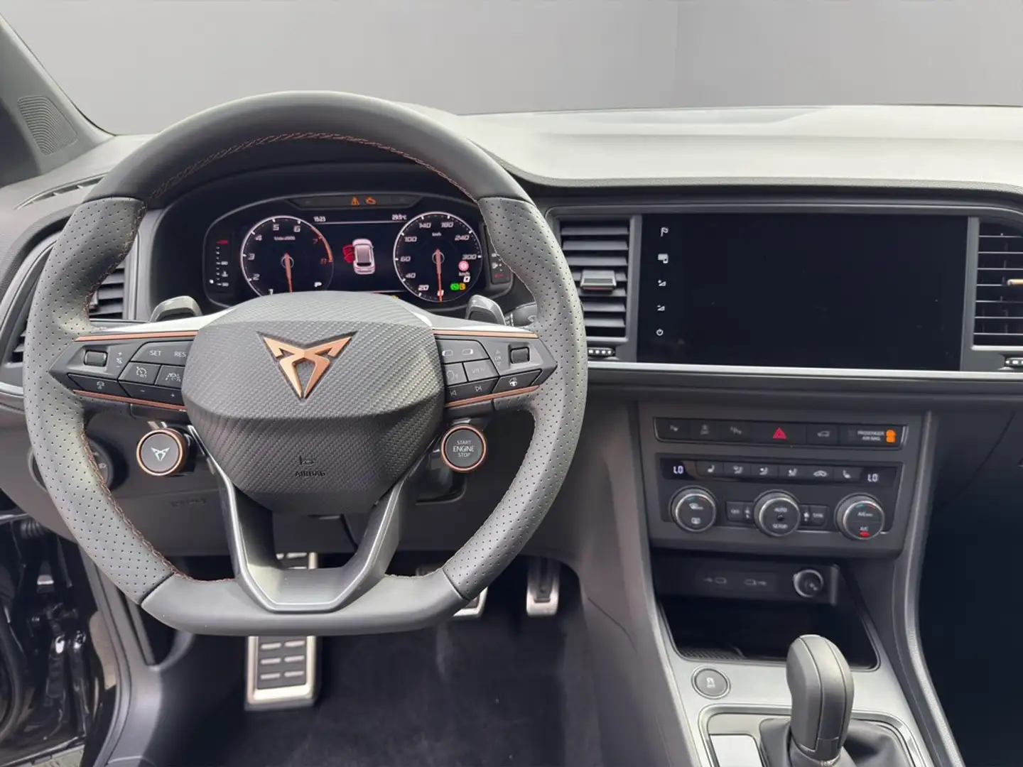 Negociación de precio de un Cupra Ateca