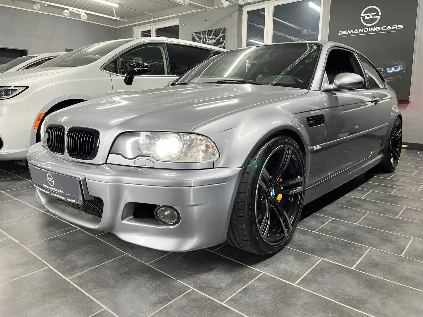 BMW E46 frente a sus rivales premium