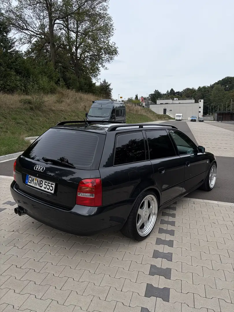 Suspensión delantera de cuatro brazos del Audi A4 B5
