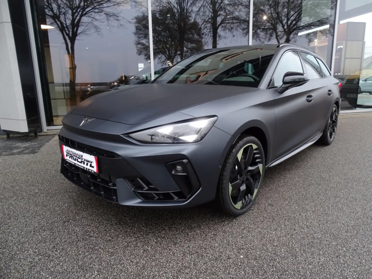 Historia del Cupra León KL