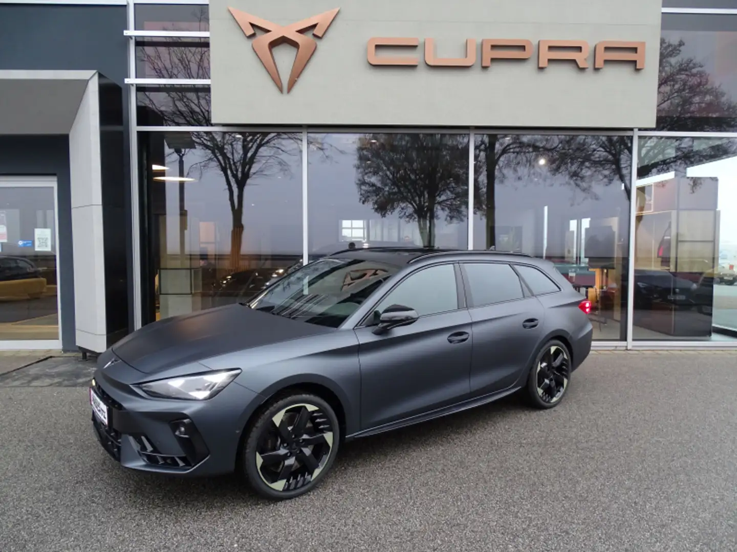 Por qué comprar un Cupra León KL hoy