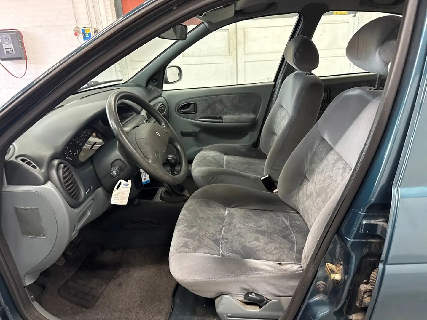 Renault Mégane I detalle exterior