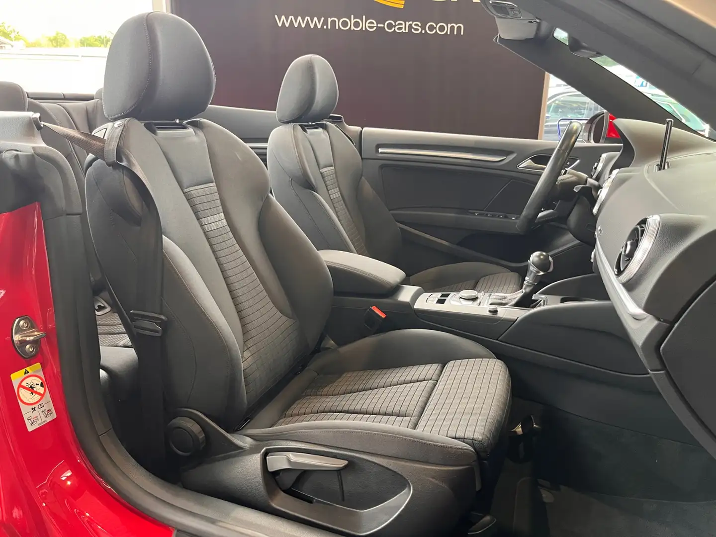 Audi A3 8V frente a sus rivales