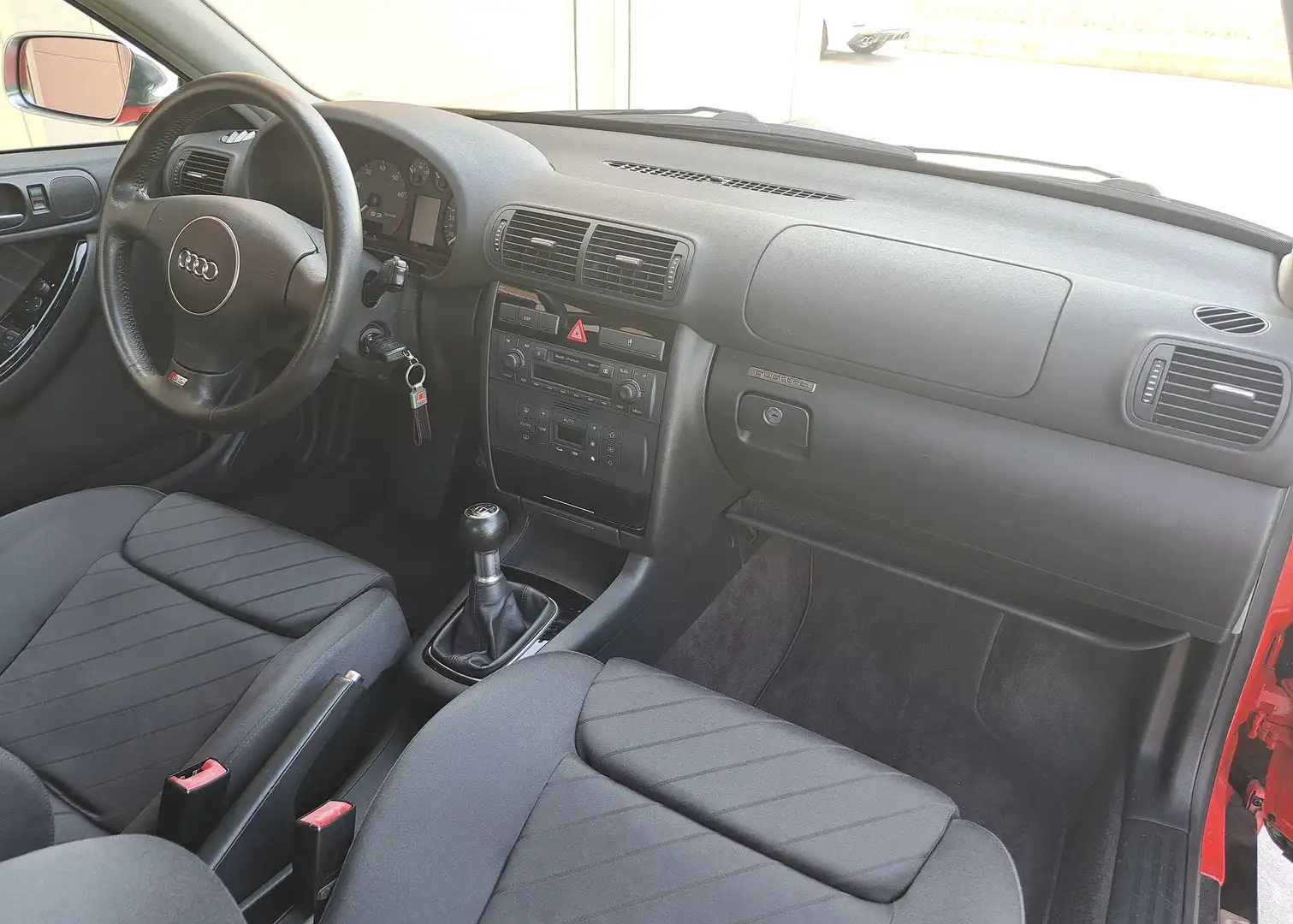 La unidad perfecta del Audi A3 8L