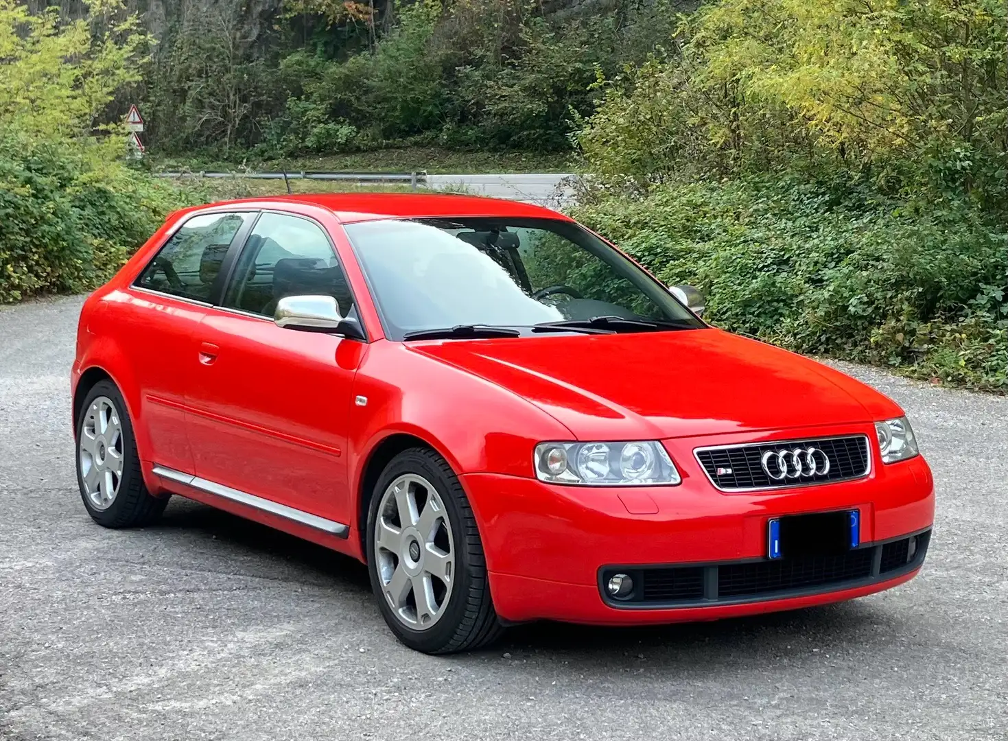 Compartimento del motor de un Audi A3 8L