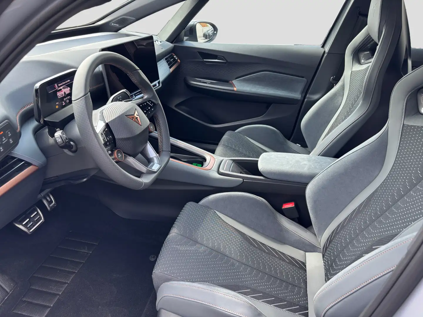 Por qué comprar un Cupra Born hoy