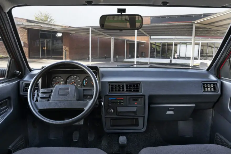 Inspección de un SEAT Ibiza Mk1 antes de comprar